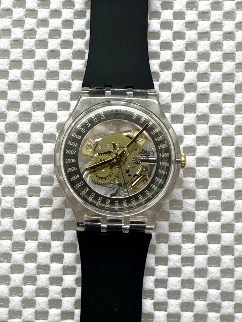 Swatch Watch Celebrate SUOZ161 Classic 2013